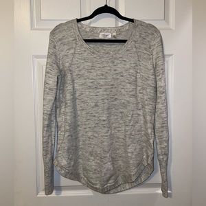 Super soft, grey/white, crew neck!
